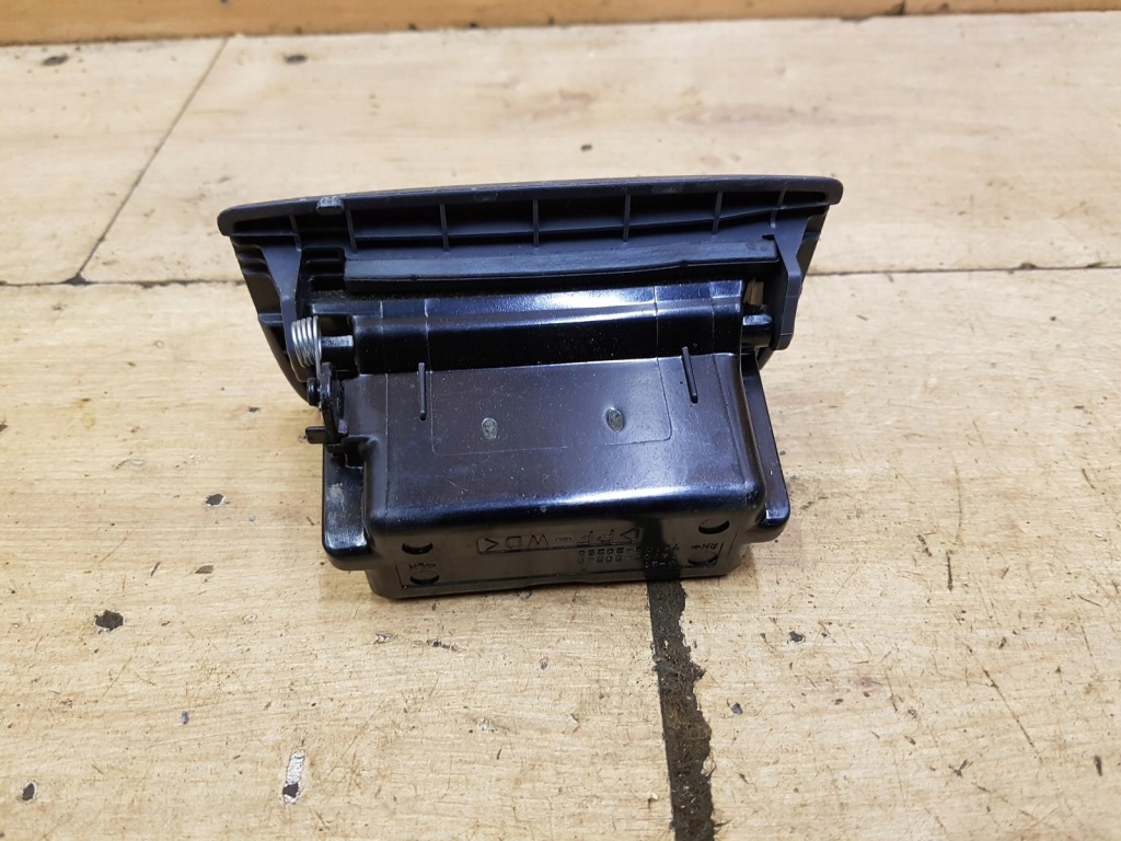 фото №2, Попільничка toyota rav4 i