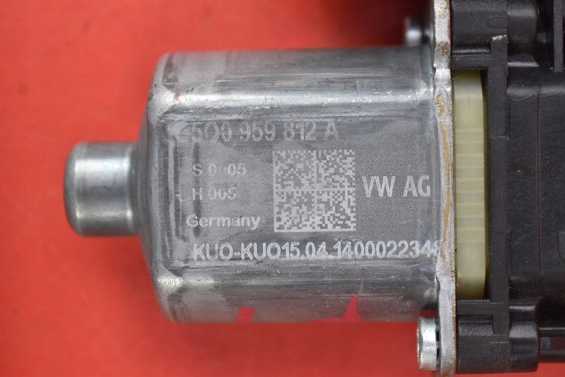 фото №5, Підйомник скло правий задня skoda octavia iii hb 14r