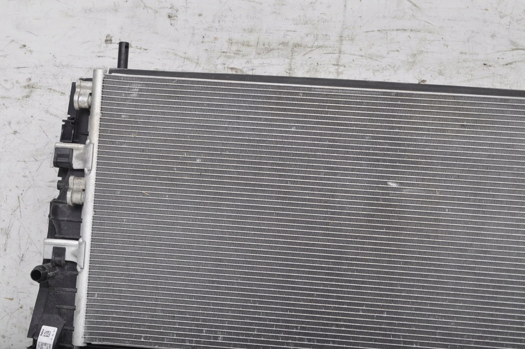 фото №5, Bmw f40 1.5 радиатор wody комплект 2020r