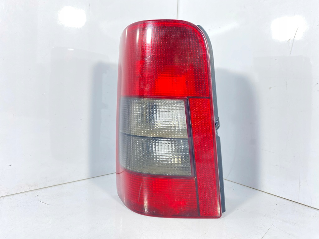 фото №1, Citroen berlingo 96-08 лампа правая задняя задняя