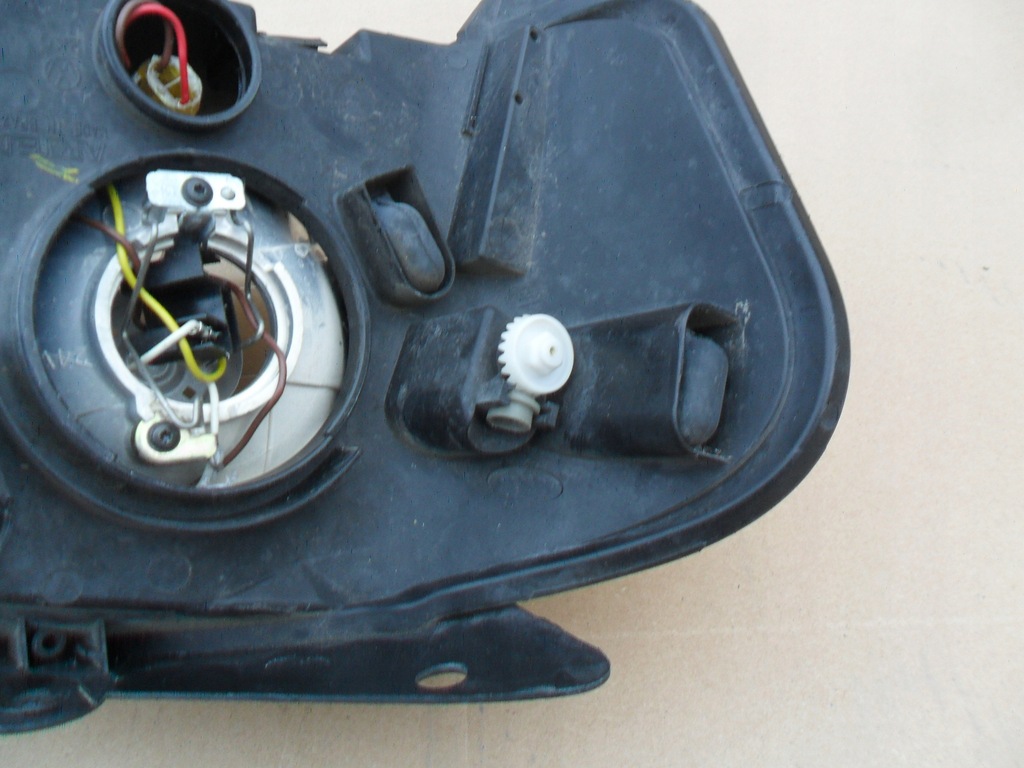 фото №14, Vw fox 6 05- лампа фара правый