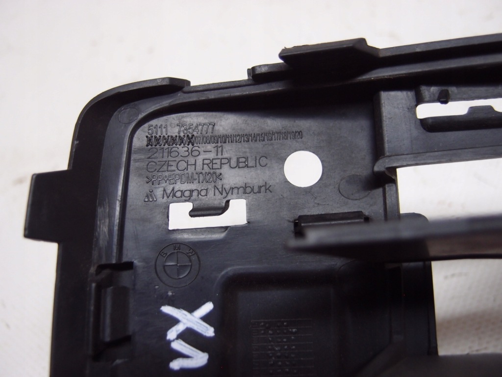 фото №9, Решітка бампера лівий перед 7354777 bmw f48 x1