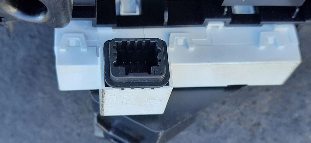 фото №8, Дисплей навигации renault megane iii 259156761r