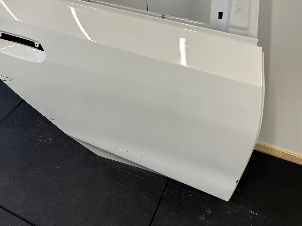 фото №10, Bmw 5 g61 kombi 2023r- дверь задняя правое задние