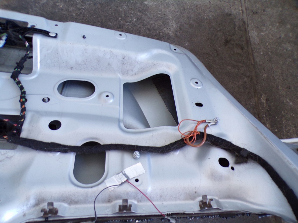 фото №13, Крышка багажника задняя задняя mercedes w164 ml lak 775