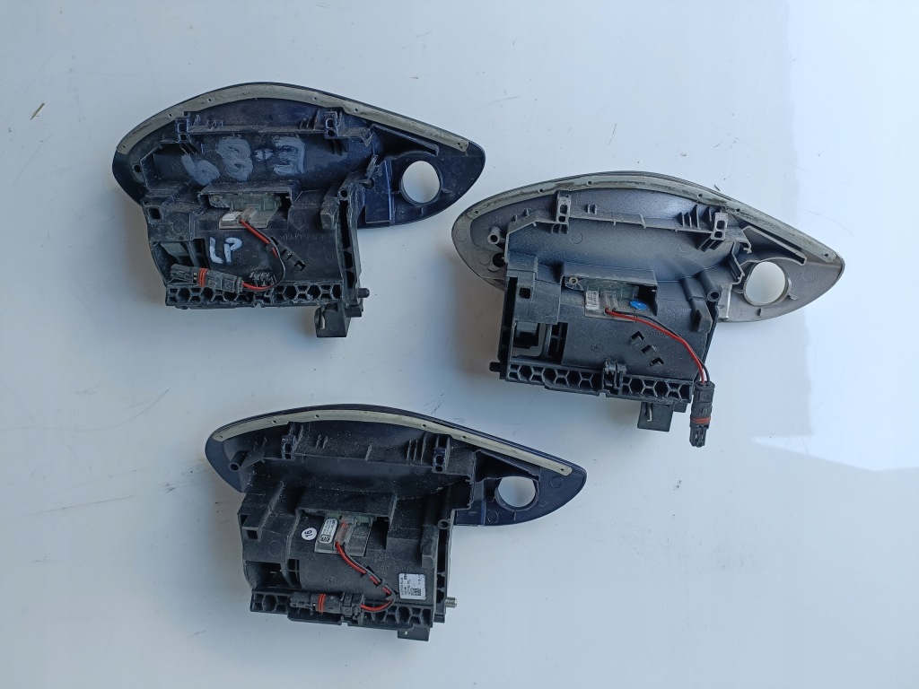 Ручка наружная дверь левая led 7222785 bmw e89 z4 08- в Украине