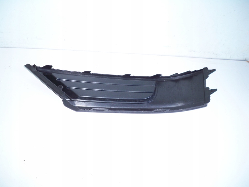 Решітка  решітка бампера правий vw 2ga t-roc 2017- Доставка