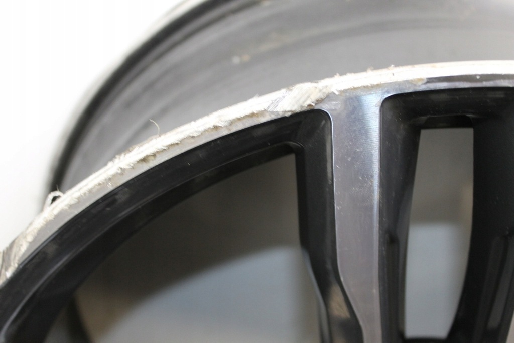 фото №9, Комплект диск bmw 4 coupe f32, f82 7856710 2.0l дизель 140kw 2017