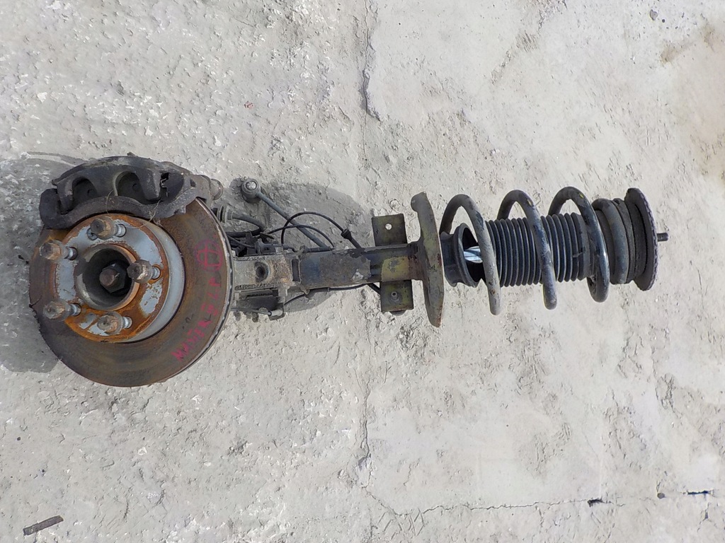 фото №1, Амортизационная стойка поворотный кулак левая master iii 2.3 dci rwd