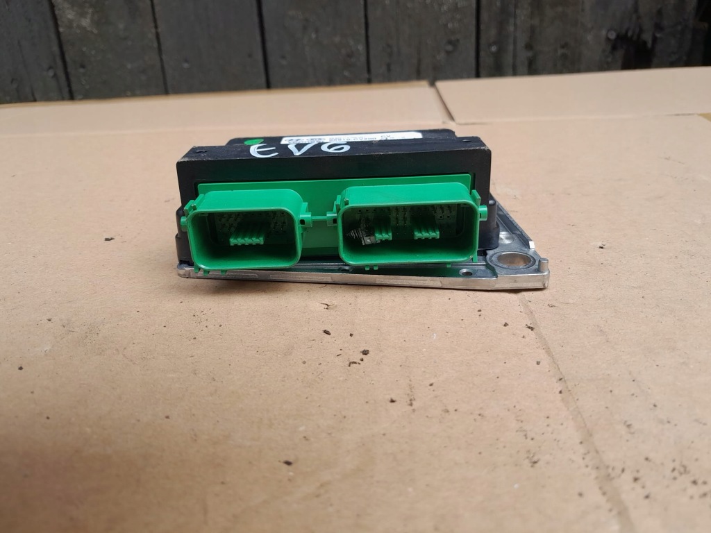 фото №1, Kia ev6 датчик модуль подушок 95910-cv200