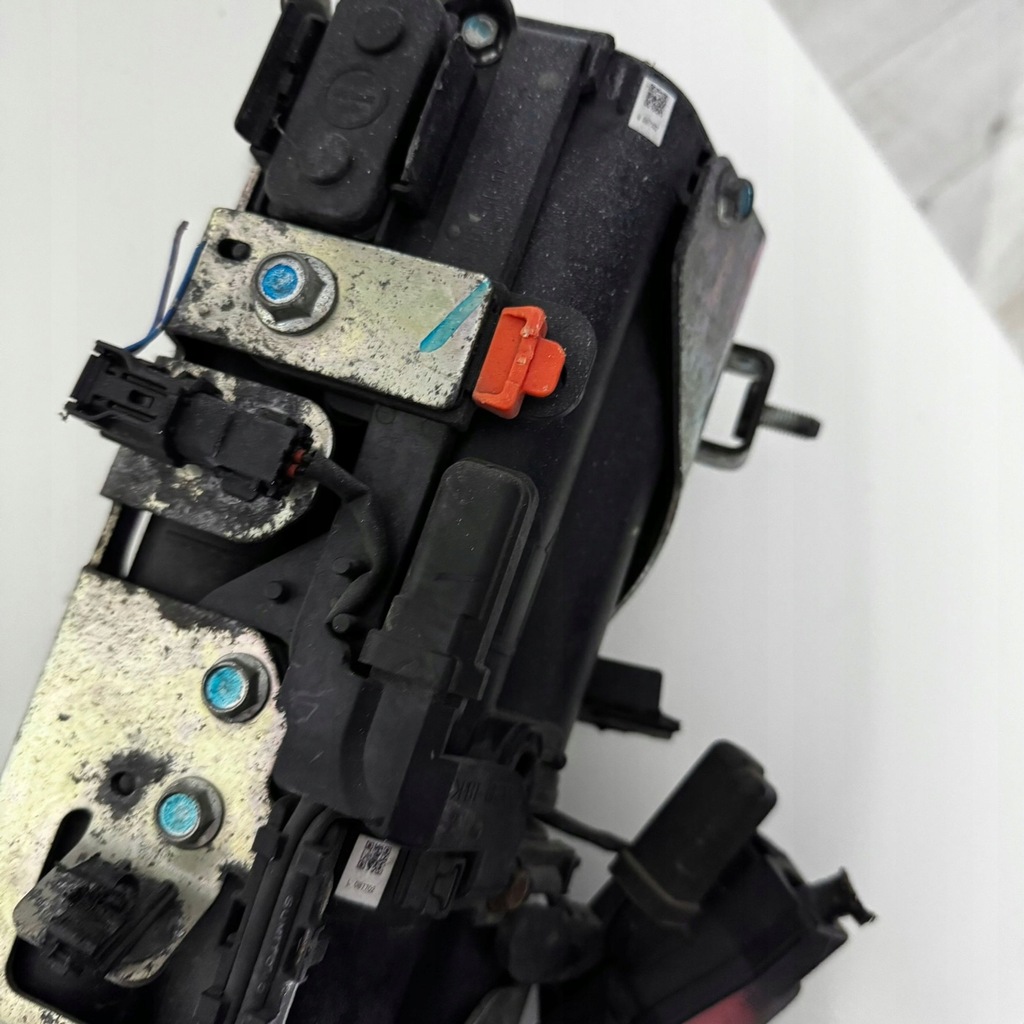 фото №8, Mazda 6 iii gj конденсатор eloop напряжения 2.2 d gkh867zc0