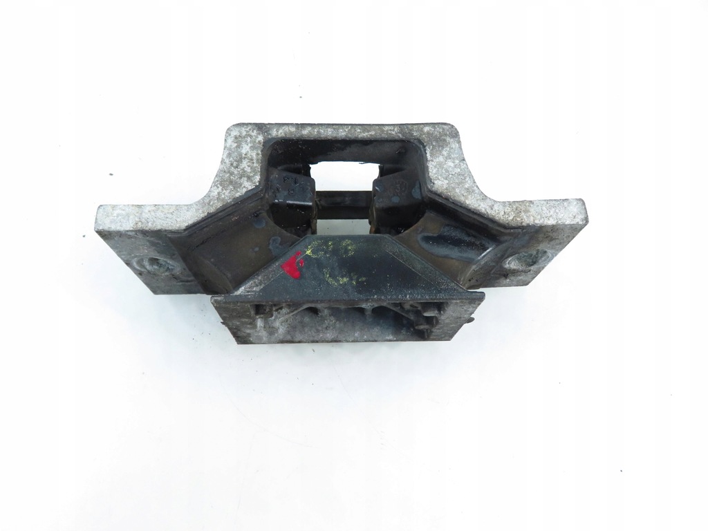 фото №1, Подушка двигуна renault master iii 2.3 dci 870 8200676857