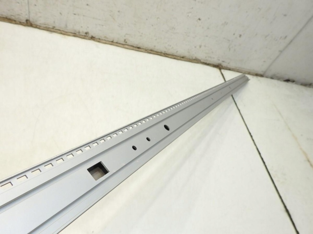 Молдинг дах ліва chevrolet uplander 1299739 Зі Шроту