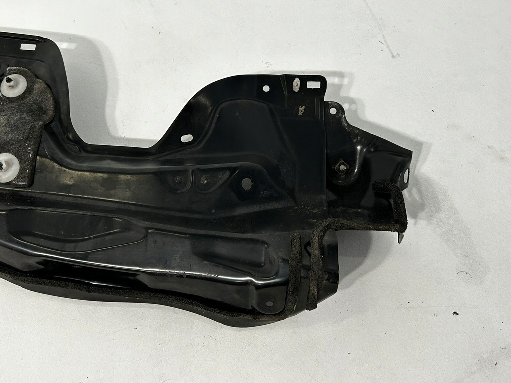 фото №8, Yaris iii гибрид жабо металлический