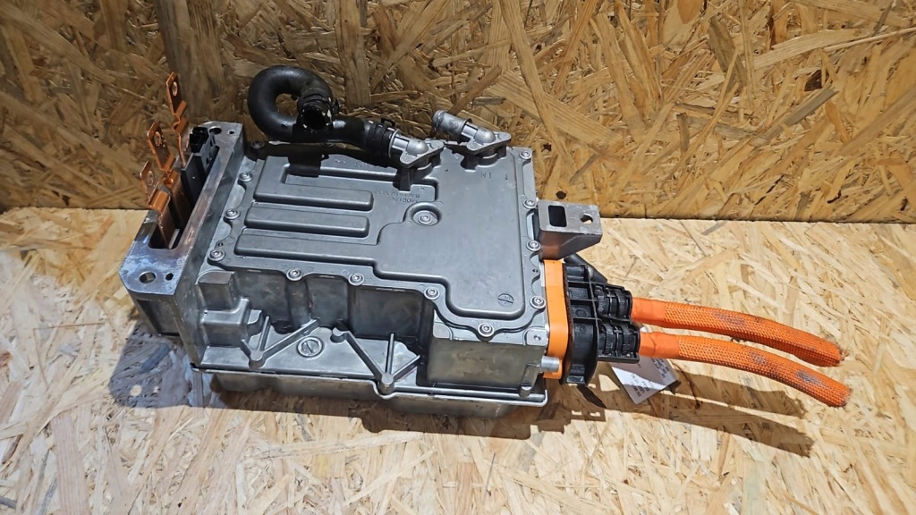 фото №1, Porsche taycan інвертор перетворювач оригінальний номер 9j1907124l