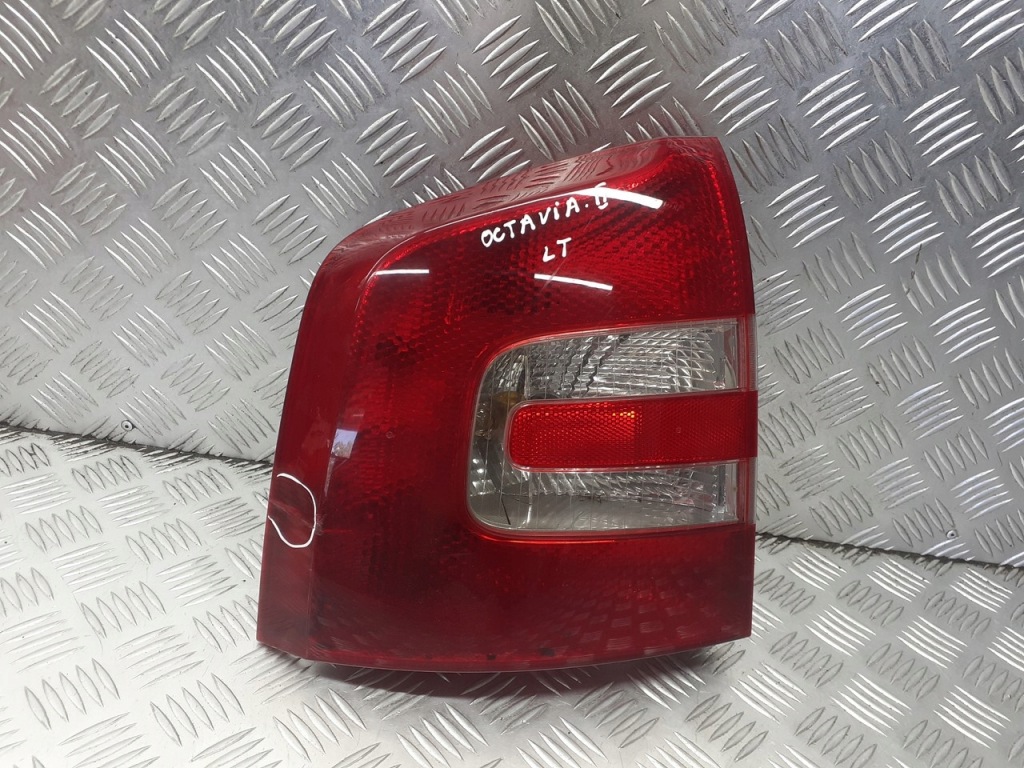 фото №1, Лампа левая задняя skoda octavia ii 1.9 tdi 1z9945095 kombi