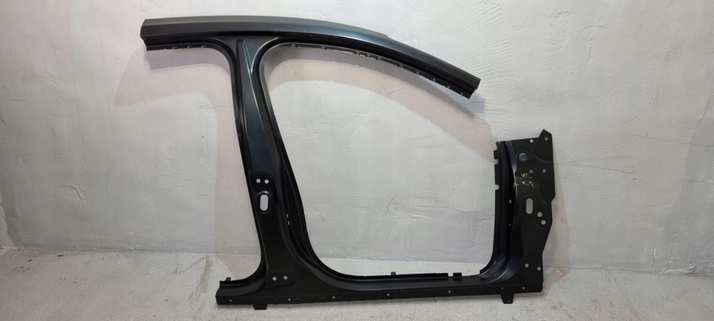 Купить Порог правый  стойку ford focus mk4 18-