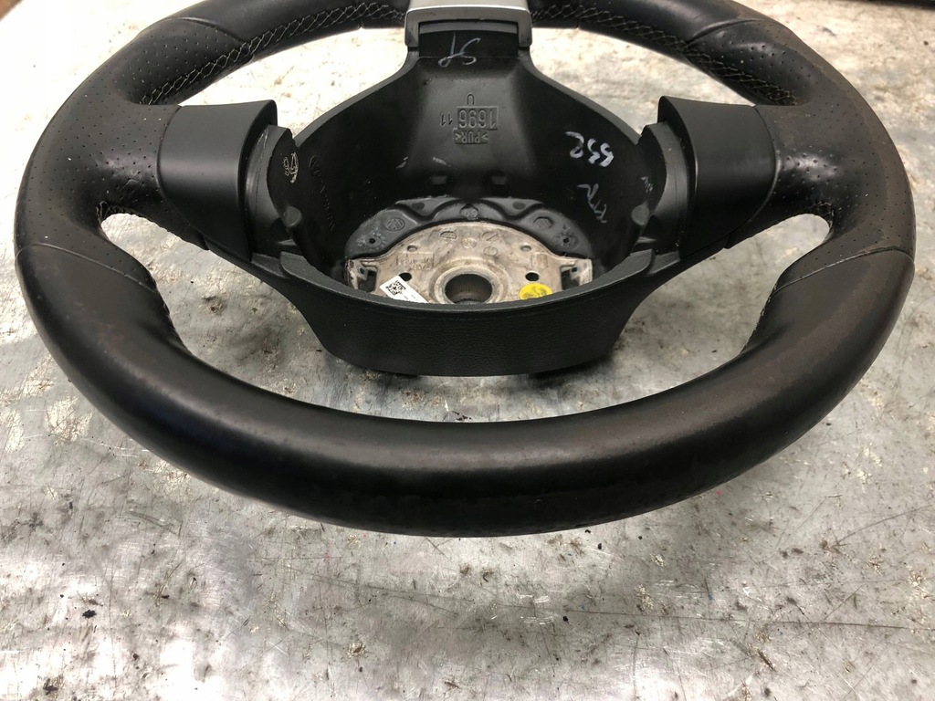 фото №7, Повітропровід шкіра vw scirocco 1k8419091d