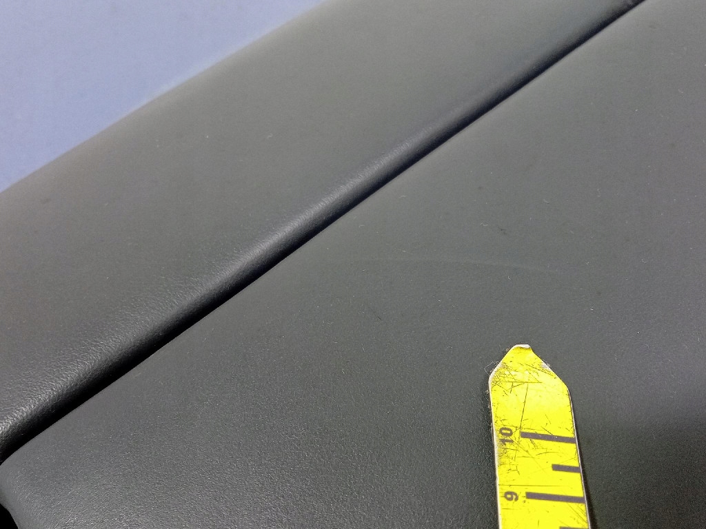 Bmw ix i20 підлокітник тунель середнього 1431317 Ціна