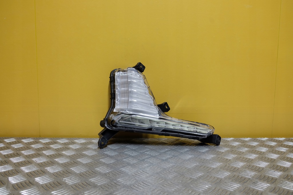 фото №1, Hyundai sonata 2018- протитуманна фара лампа led drl права usa