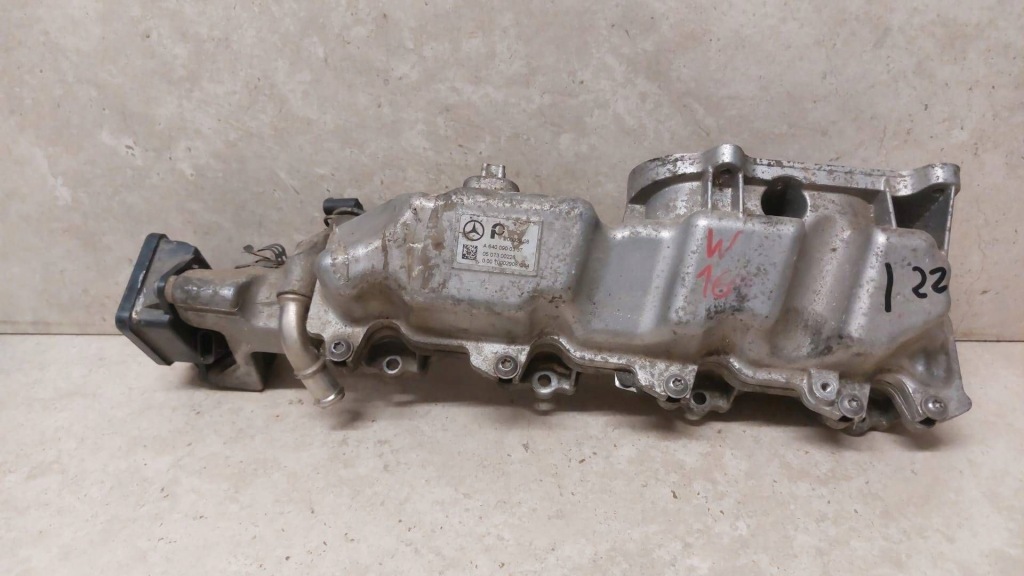 фото №1, Коллектор всасывающий mercedes w169 2.0 cdi a6400900337