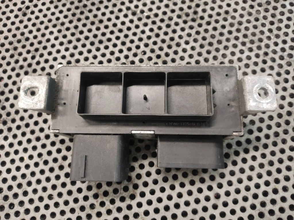 фото №2, Модуль подогрев свеча trafic ii 8200558438