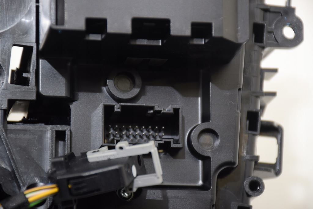 фото №11, Bmw 3 g20 g21 g22 f40 g42 вибірник передач домкрат ручка панель консолі