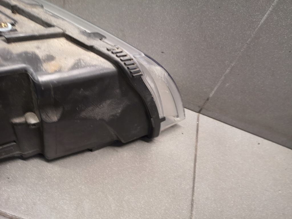 фото №13, Лампа левый перед audi a8 d3 uk 4e0941003bn