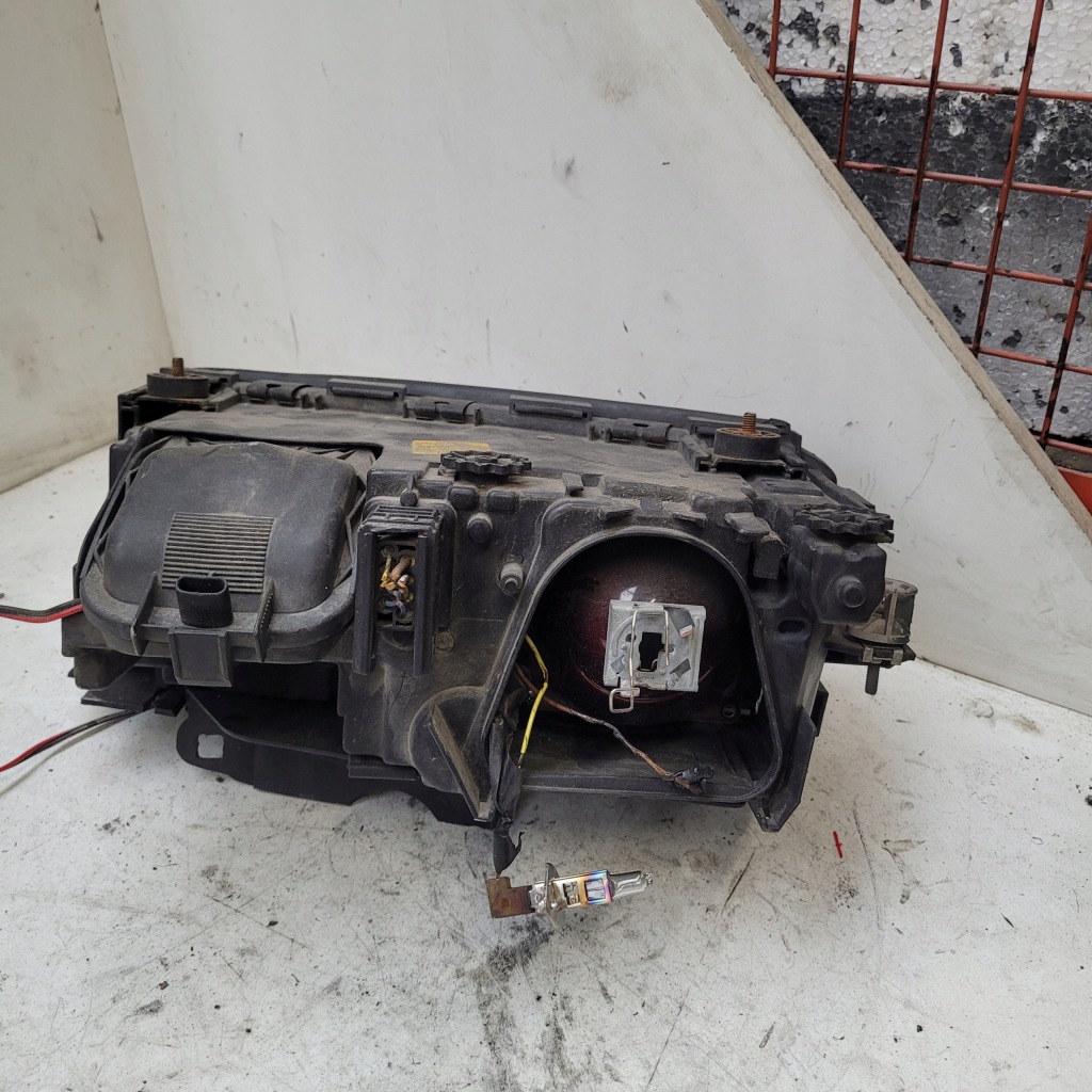 фото №7, Лампа передняя правая bmw 7 e38