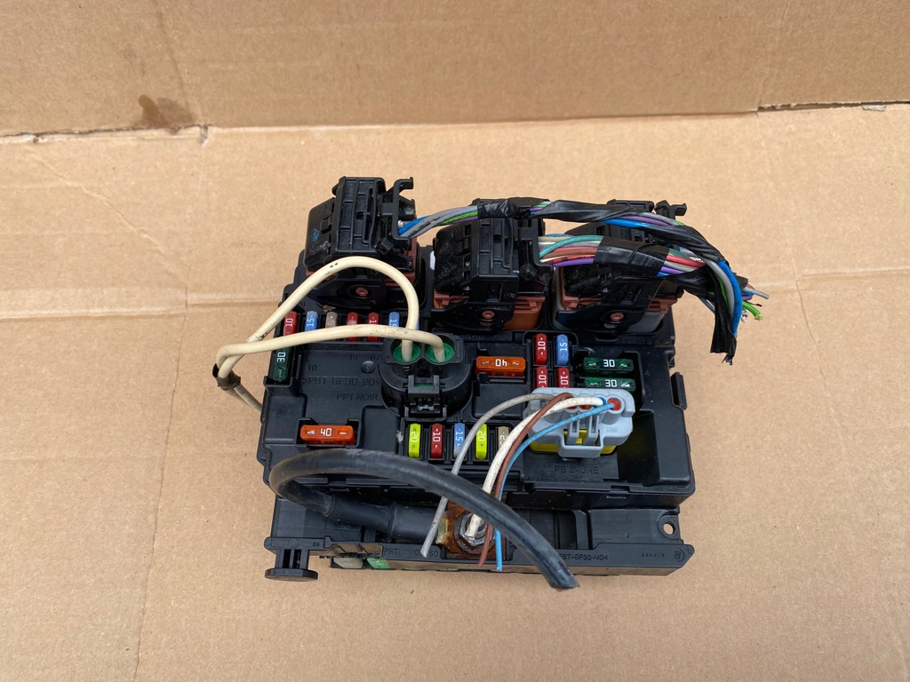 фото №1, Citroen c3 ii коробка bsm 9664997880 роз'єми r09