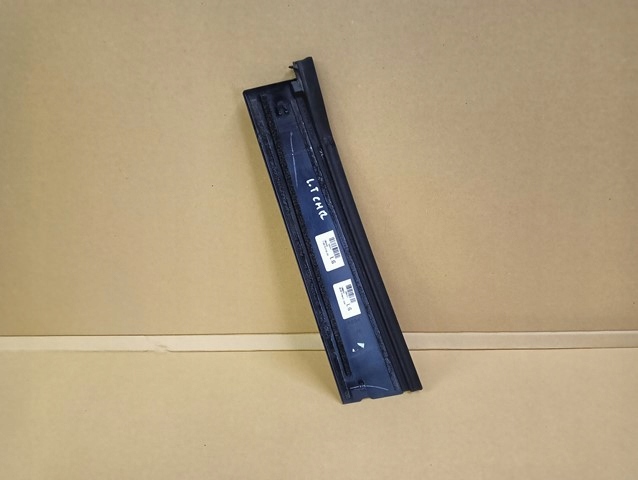 фото №2, Молдинг стойка дверь левый задняя toyota chr ch-r 16-