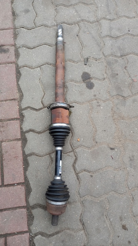 Купить Volvo v40 v40cc d2 d3 t4 приводной вал правая p31325962