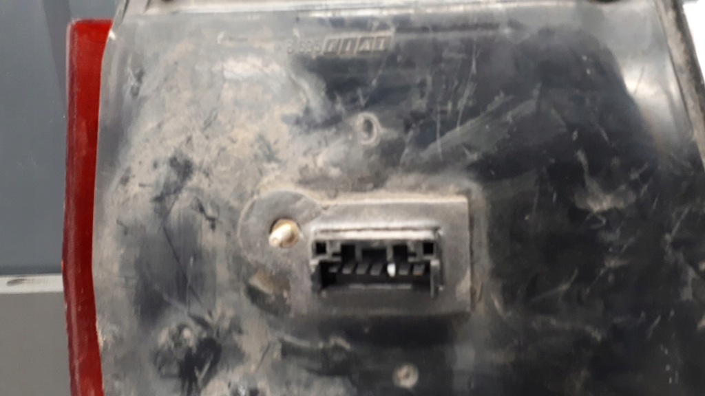 фото №11, Лампа правий задня fiat uno ii