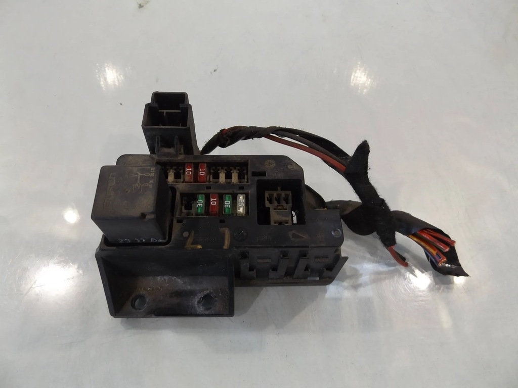 фото №1, Stilo коробка предохранителей 46801947