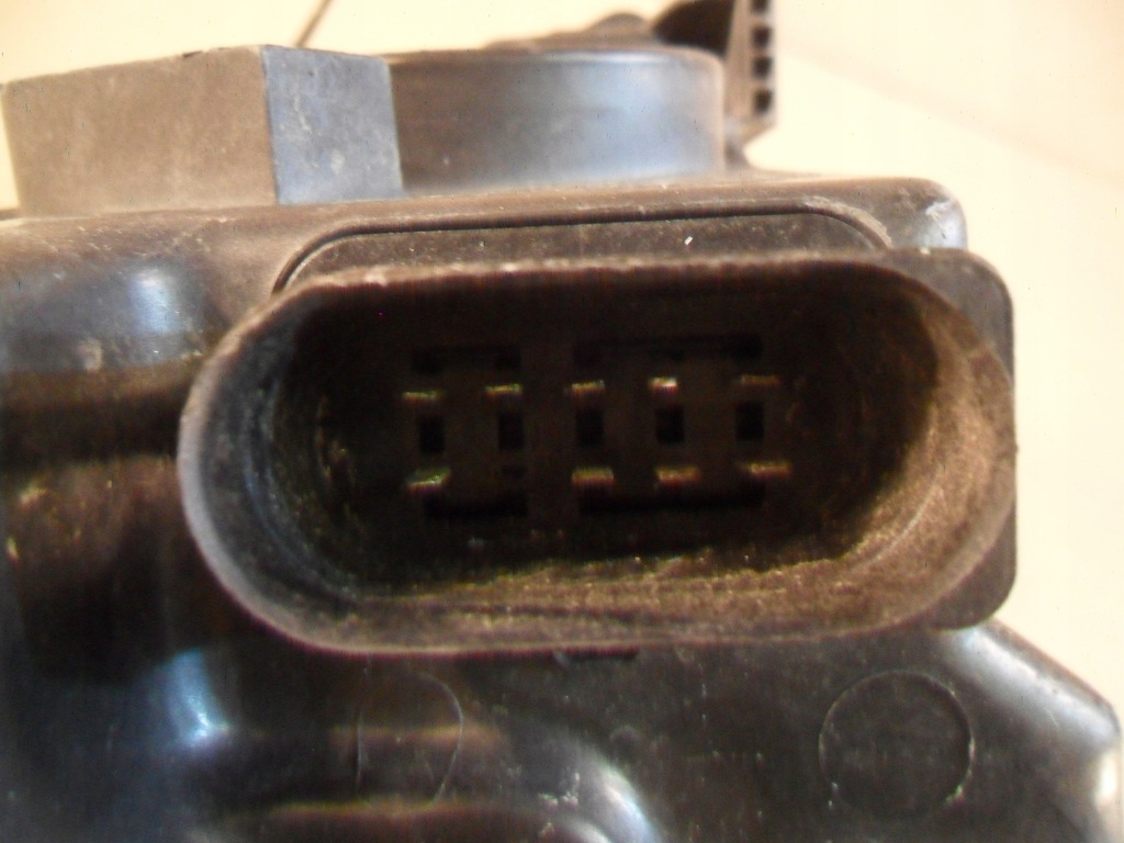 фото №16, Vw polo v 5 6r1 лампа левая 6r1941015e