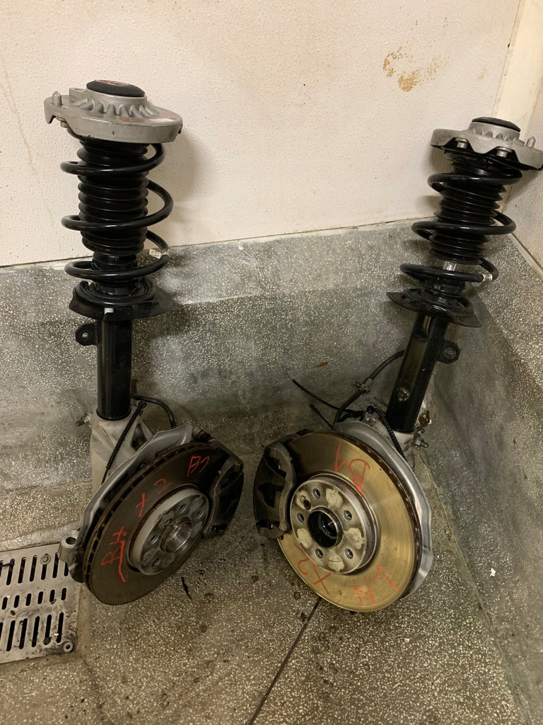 фото №1, Амортизатор поворотный кулак левая bmw x1 f48 x2 f39 mini f60