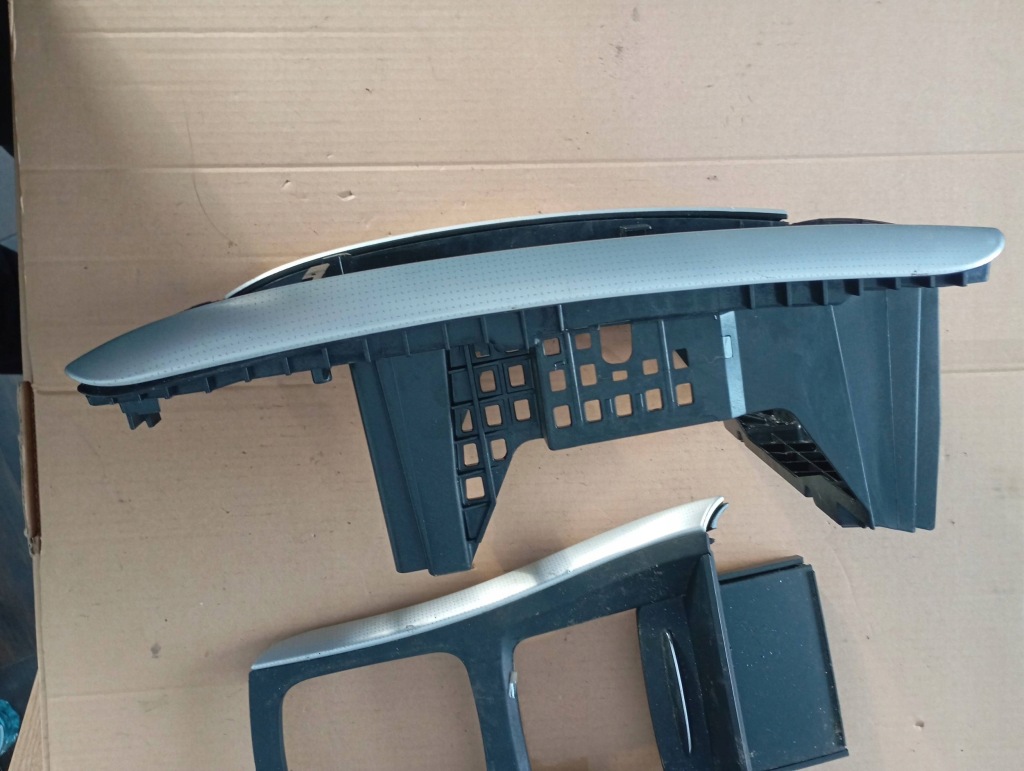 фото №8, Dekor рамка радіо тяга перемикання передач тунель mercedes w169