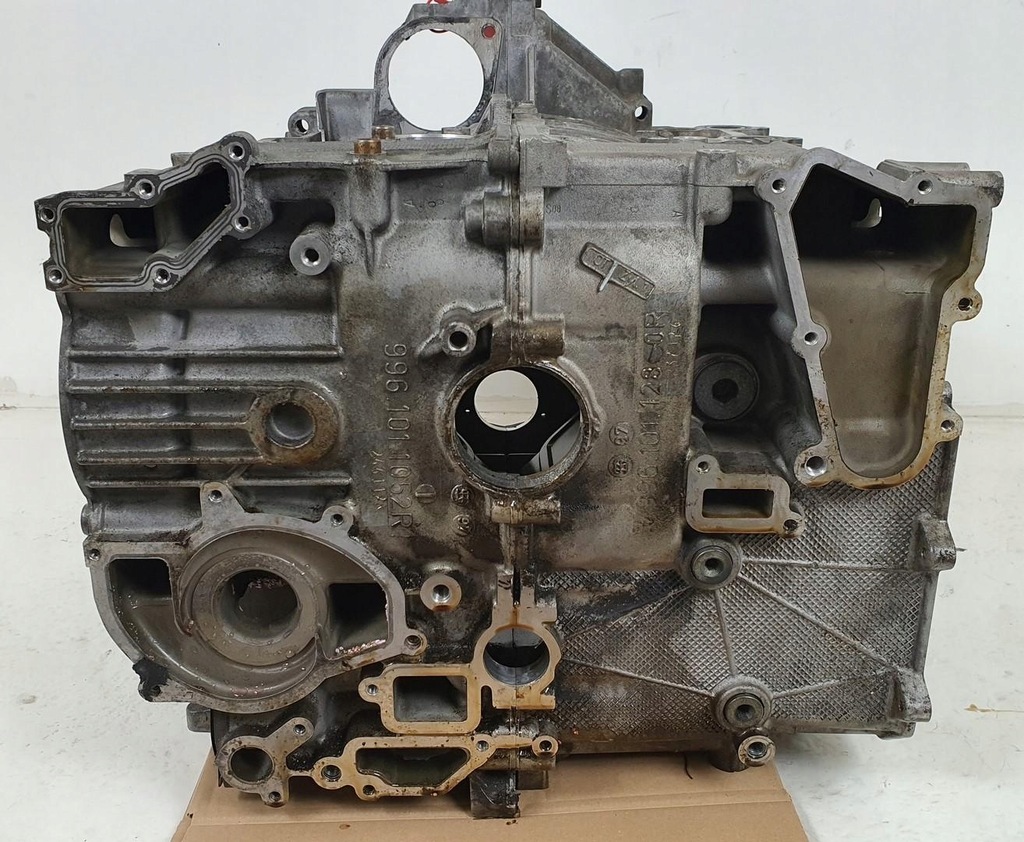 фото №11, Блок двигателя porsche boxster 986 2.5