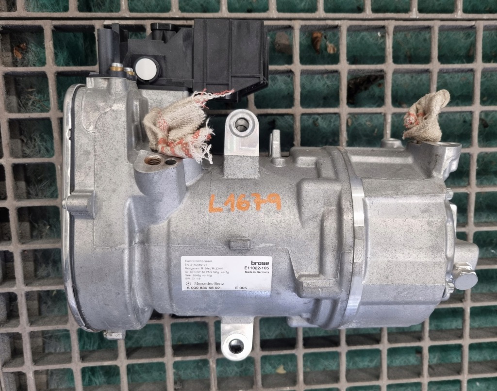 фото №1, Mercedes benz w206 компрессор компрессор кондиционера a0008306802 idealny !