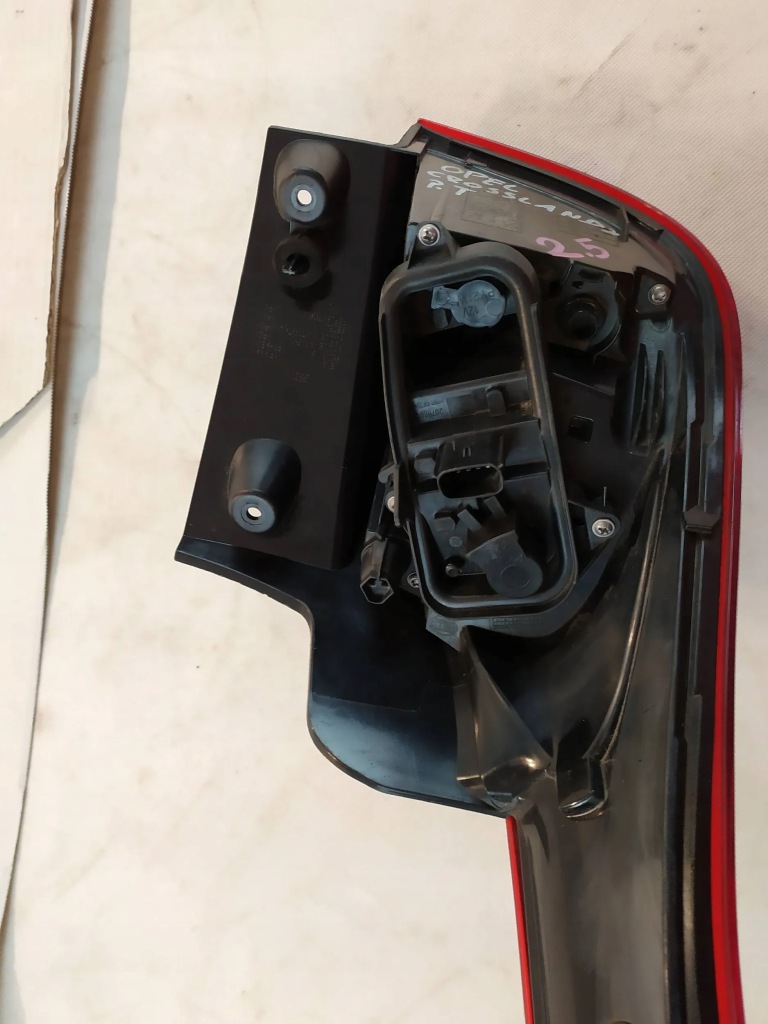 фото №3, Лампа правый задняя opel crossland x