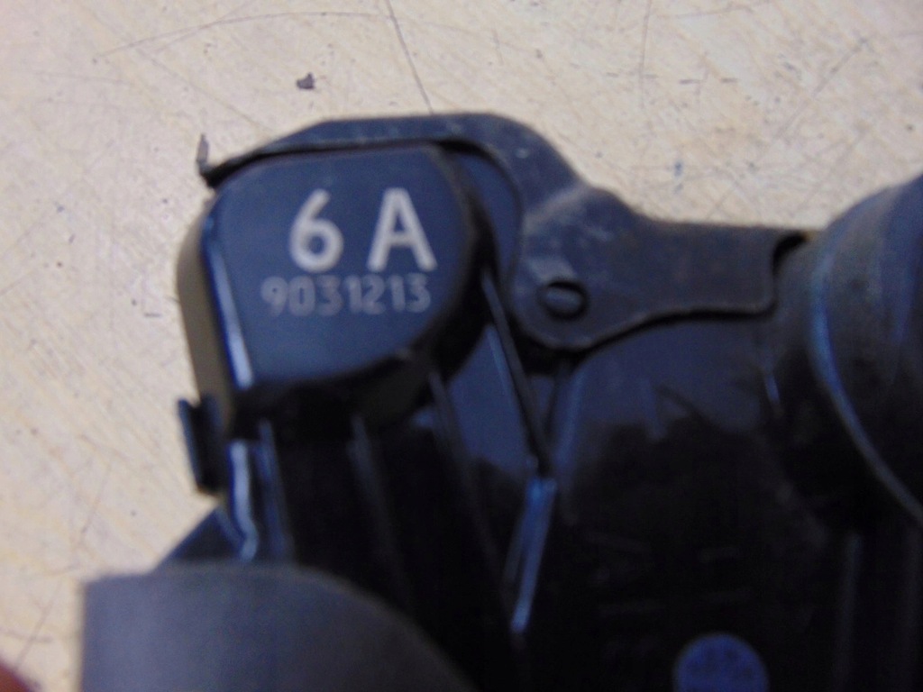 фото №5, Замок дверь левый перед toyota iq 6pin euro