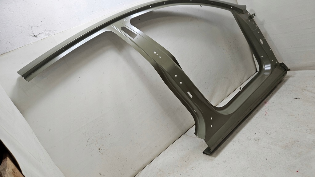 фото №6, Блок двигуна bok обшивка поріг правий tesla model y 1512000-sc-a nowe оригінал