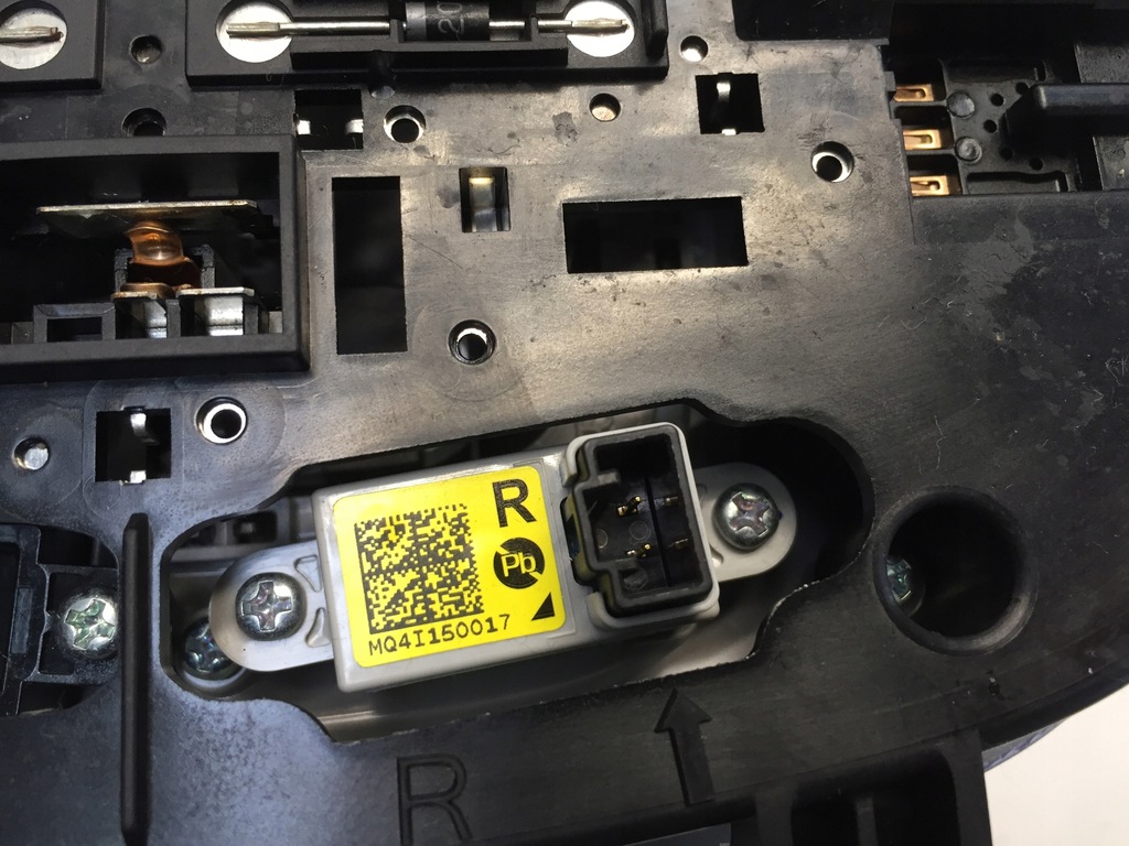 фото №4, Hyundai i20 iii лампа кабины освещение салона