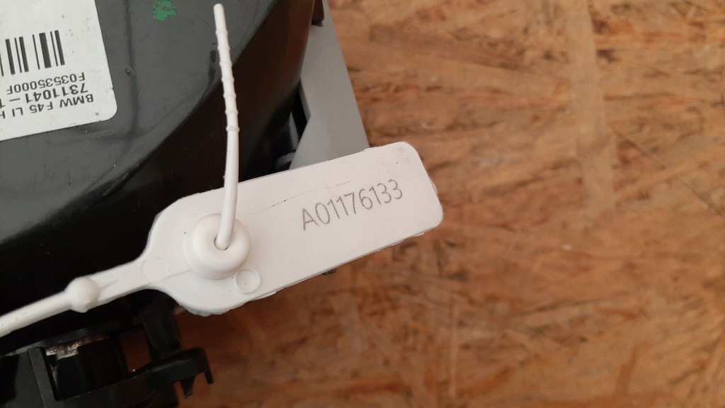 фото №10, Bmw 2 f45 лампа led ліва задня задня w кришка 7311041-10