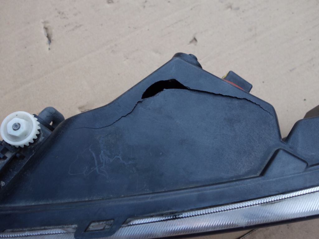 фото №8, Противотуманная фара vw passat b8 3g0 левый + решётка