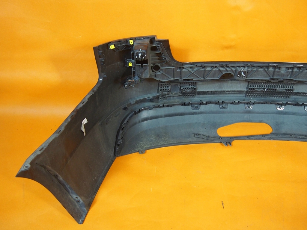 Audi a4 8w бампер задні pdc фаркоп  комплектний  ly9t в Україні