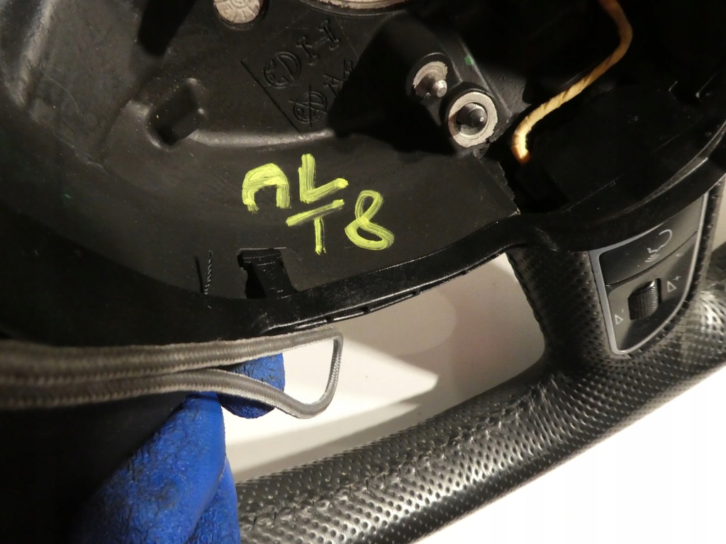 фото №7, Повітропровід шкіряний audi a3 8p0