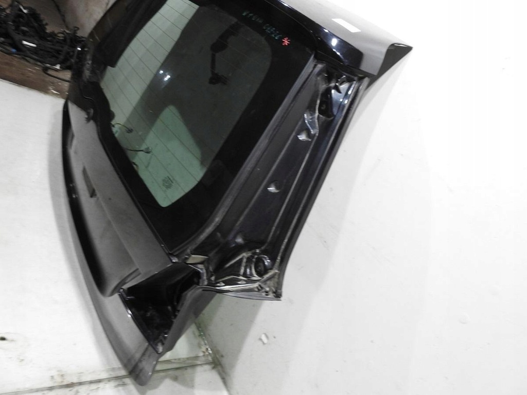 фото №5, Крышка багажника задняя стекло 019-26 volvo v70 iii