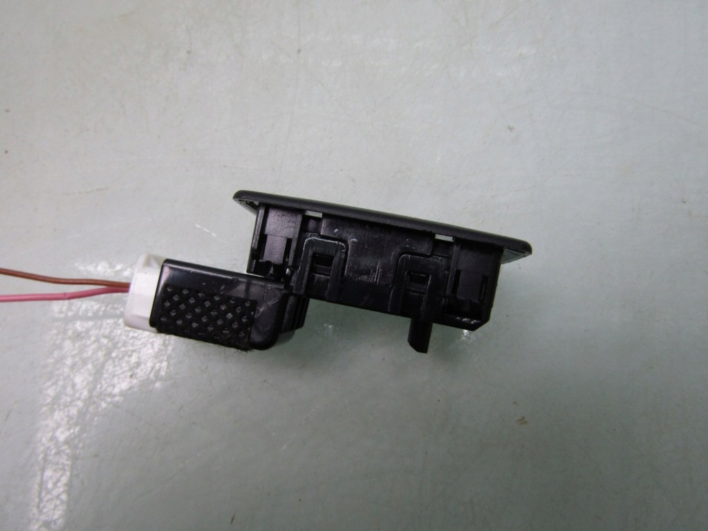 фото №2, Mazda mx-30 21r лампа кабины освещение салона