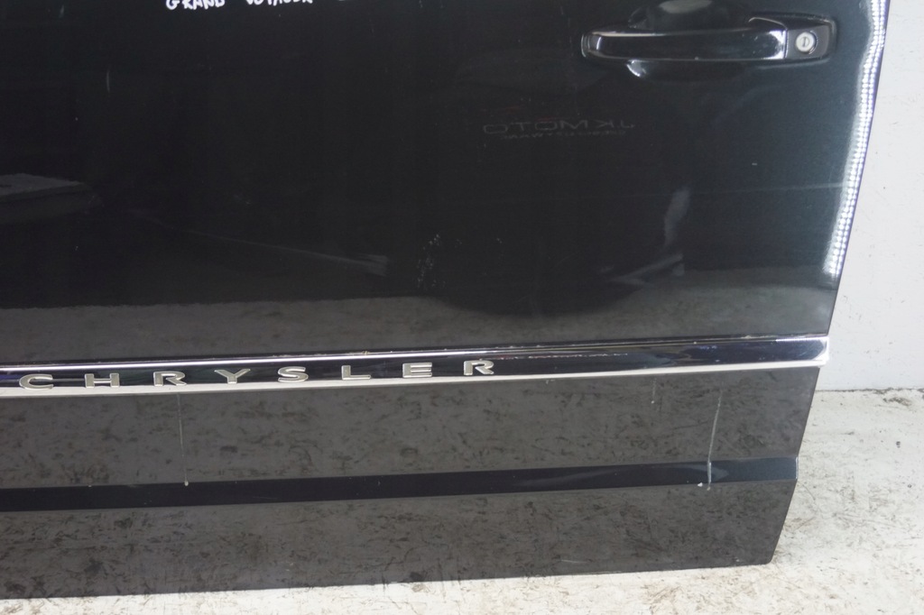 фото №7, Двері лівий перед chrysler grand voyager 08-